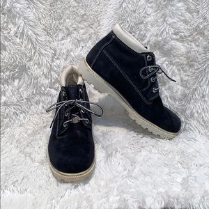 Black Timberland boots